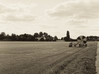 Rollrasenheimat  Pentax 645N, 2.8/75, Gelbfilter, Fuji Acros 100@50