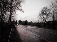 Erste Lippebrücke im Regen  Pentax K-1, HD Pentax D FA 2.8/24-70 ED SDM WR  - 05.April 2018 - : Auto, Bäume, Brücke, Regen, Straße