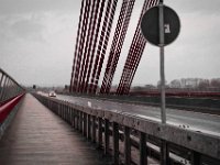 Auf der Rheinbrücke  Pentax K-1, HD Pentax D FA 2.8/24-70 ED SDM WR  - 05.April 2018 - : Auto, Landschaft, Regen, Rheinbrücke