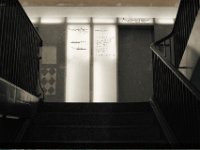 Wegweiser  Pentax K1, SMC FA 1.9/43 Limited  - 15.03.2018 - : Duisburg, Mercatorhaus, Treppenhaus