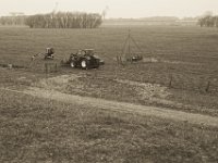 Rheinwiesen mit Traktor  Pentax K-1, SMC Pentax Fa 1.9/43 Limited - 06.April 2019 -