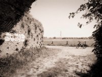Mal wieder am Viadukt  Pentax Super A, Soligor C/D wide auto 2.8/20 MC, Ilford Pan 100 : Landschaft, Ruine, Fahrrad, Yakun Urban, Viadukt, Winora
