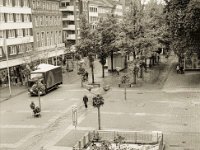 Königstraße am Morgen  Pentax MZ-S, SMC FA  1.9/43 Limited, Adox CHS100II : Duisburg, Königstraße