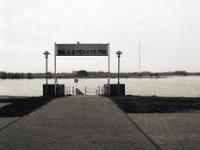 Wesel - Anlegestelle  Pentax 645N, SMC FA 2.8/45, Bergger Pancro 400@200  - 09.04.2020 -