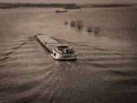 Lastkahn bei Hochwasser  Pentax K-1, HD Pentax D-FA 2.8/24-70 SDM WR  - 15.02.2020 -