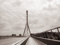 Über die Weseler Rheinbrücke  Fuji GS645S professional WIDE60,  Fuji Acros 100II  - 01.07.2022 -