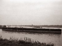 Hafeneinfahrt Friedrichsfeld  Fuji GW 690 III, Bergger Pancro400  - 04.12.2022 -
