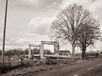Die Brücke: Jetzt  gesperrt.  Fuji GS645S professional WIDE60, Fuji Acros 100II@64  - 05.02.2022 -