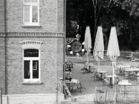 Das Lieblings Cafe hat noch geschlossen  Pentax LX, SMC FA 1.8/77 Limited, Adox CHS100II  - 22.08.2022 -