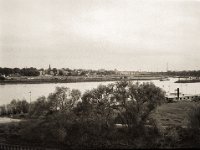 Blick auf Ruhrort  Fuji GS645S professional WIDE60, Bergger Pancro400  - 23.09.2022 -