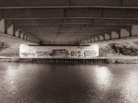 Unter der Brücke  Pentax LX, SMC 2.0/35, Bergger Pancro400@200  - 24.10.2022 -