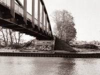 Bocholter Kanalbrücke 409  Pentax MZ-S, SMC FA  1.9/43 Limited, Gelbfilter, Adox CHS 100 II  - 27.04.2022 -