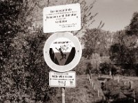 Lebensgefahr  Pentax MZ-S, SMC FA  1.9/43 Limited, Gelbfilter, Adox CHS 100 II  - 27.04.2022 -