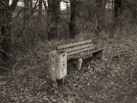 Bank am Weg  Pentax MZ-S, SMCA FA 1.9/43 Limited, ADOX CHS 100II  - 30.01.2023 -