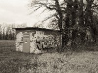 Verteiler mit Graffiti  Pentax MZ-S, SMCA FA 1.9/43 Limited, ADOX CHS 100II  - 30.01.2023 -