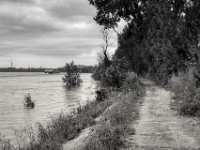 Uferweg  PENTAX K-3 Mark III Monochrome, SMC PENTAX-FA 1.8/31 Limited - 02.06.2024 -