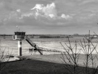 Wasserstand - Beobachtungsstand  PENTAX K-3 Mark III Monochrome , SMC Pentax-FA 1.9/43 Limited  -12.02.2024 -