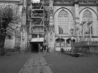Eingang unterm Gerüst  PENTAX K-3 Mark III Monochrome, HD PENTAX - DA* 2.8/ 11-18 ED DC AW  - 15.11.2024 -