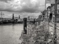 Oskar Huber und Promenade  PENTAX K-3 Mark III Monochrome , HD PENTAX - DA* 2.8/ 11-18 ED DC AW  - 22.05.2024 -