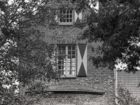 Schöne Fenster  PENTAX K-3 Mark III Monochrome, SMC PENTAX-FA 1.8/77 Limited  - 25.09.2024 -