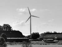 Bauernhof mit Windrad  PENTAX K-3 Mark III Monochrome, HD PENTAX - D FA* 2.8/70-200 ED DC AW   - 28.07.2024 -