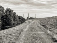 Weg am Deich  PENTAX K-3 Mark III Monochrome,  SMC PENTAX-FA 1.8/31 Limited  -29.06.2024 -