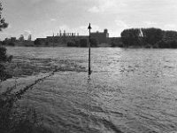 Industrie am Fluss  Pentax MZ-S, SMC PENTAX-FA 1.8/77 Limited, Gelbfilter, ADOX CHS 100II  -29.09.2024 -