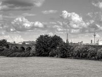 Ruine Eisenbahnviadukt  PENTAX K-3 Mark III Monochrome, HD PENTAX - HD PENTAX - DA* 2.8/16-50 ED PLM AW   - 02.09-2025 -