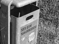Aufforderung  PENTAX K-3 Mark III Monochrome, SMC PENTAX-FA 1.9/43 Limited  - 09-05-2025 -