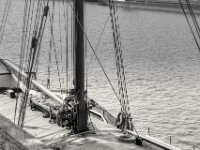 Frachtsegler am Kai  PENTAX K-3 Mark III Monochrome, SMC PENTAX-FA 1.9/43 Limited - 15.08.2025 -