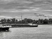 Rheinschifffahrt  PENTAX K-1, HD PENTAX - D FA 2.8/24-70 ED SDM WR  - 17.10.2025  -