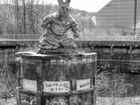 Donnie Darko auf dem Zechengelände  PENTAX K-3 Mark III Monochrome, SMC PENTAX-FA 1.8/31 AL Limited   - 21.03.2025 -