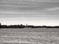 Kirchturm am See  PENTAX K-3 Mark III Monochrome, HD PENTAX - DA* 2.8/16-50 ED PLM AW  - 24.09.2025 -