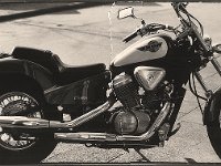 Honda Shadow, zerissene Träume  Contax 167, Planr 1.7/50, Delta 100  - 1993 -