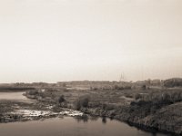 Am Horizont die Brücke  Pentax K2, SMC 2.8/40, Adox Silvermax 100