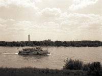 Niederrheinischer Vergnügungsdampfer  Pentax 67II, SMC Takumar 4.5/75, Bergger Pancro 400@200