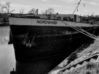 Am Kanal  Fuji GSW 645 S prof. WIDE 60, KODAK 400 TX  - 08.03.2025 -