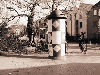 Kleinstadt - Litfasssäule und Radfahrer  Pentax 67II, SMC Takumar 4.5/75, Acros 100/160 - 12.02.2014 -