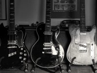 Drei Schönheiten - Guild-Schecter-Fender  PENTAX K-3 Mark III Monochrome, HD PENTAX - D FA* 1.4/50 SDM AW  - 04.07.2024 -