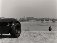 Shelby Cobra am Rhein  Pentax 6x7; 4/200; R3 - 3.September 2004 -