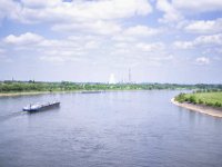 Blick von der Rheinbrücke auf den Rhein  Pentax K-1, SMC PENTAX -FA 1.9/43 Limited   - 14.05.2022 - : Schiff, Fluss, Industrie, Rhein