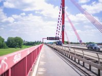 Auf der Autobahn - Rheinbrücke bei Duisburg  Pentax K-1, SMC PENTAX -FA 1.9/43 Limited   - 14.05.2022 - : Brücke, Autobahn, Duisburg