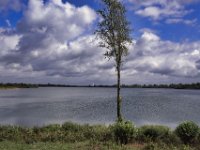 Blick auf Wolken und See