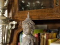 Buddha auf dem Vertiko  Pentax K-1, HD Pentax DFA* 1.4/50 SDM AW   - 03.11.2023 -