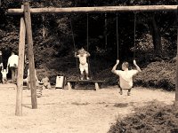 Spielplatz Dinslaken Altstadt  Pentax 67II; 4.0/200; 400 TX/800
