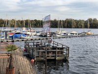 Anleger Xantener Nordsee  iPhone 8 plus  - 31.Oktober 2021 - : Landschaft, Segelboote, Anleger, Herbst, Xantener Nordsee, Seeterrasse