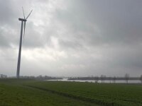 Windrad und Nebel  iPhone 17 Pro Max   - 09.11.2025 -