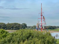 Fahnenmast auf der Ruhrorter Mühlenweide  iPhone 13 Pro Max  - 23.09.2022 -