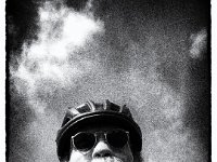 Unterwegs II  iPhone 5S, Grafische Bearbeitung film noir - 01.Oktober 2017 - : Lothar van de Renne, Fahrradhelm, Himmel, Rheindeich, Sonnenbrille, Wolken