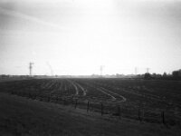 Spuren auf dem Acker  CHINON 3001 Multiscan, Kentmere Pan 400  - 05.10.2026 -